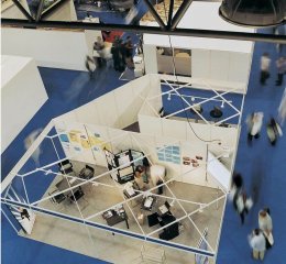 怎样确保展览设计里展品的运输安全性？